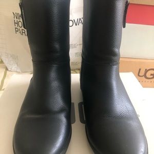 Cougar ankle boots WATERPROOF Size 7 very little wear